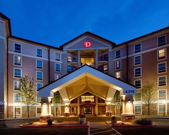Drury Inn & Suites Albuquerque North - אלבקורקי - בניין