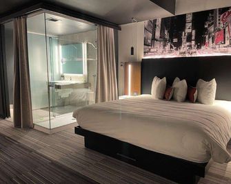 Grand Hotel Times Sherbrooke - Sherbrooke - Habitación