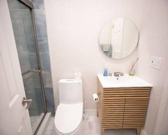 Newly renovated one bedroom Suite - 拉斯維加斯