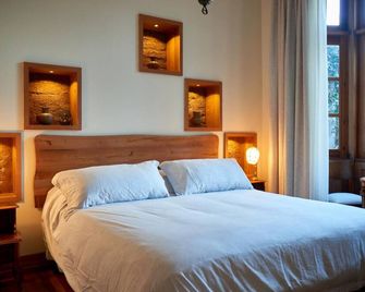 Fortunata Chacana Guest House - Valparaíso - Habitación