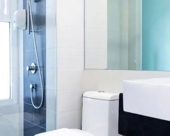 V Residence 3 Homestay - Sunway Velocity - Kuala Lumpur - Bathroom