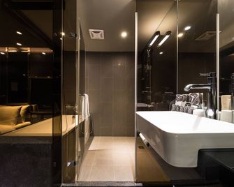 Vendome East Inn - Taipéi - Baño