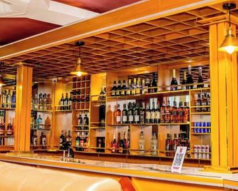 Villa Hilton Hotels & Apartments - Uyo - Bar