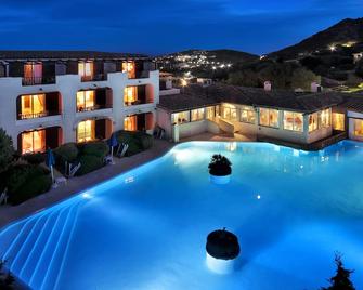 Colonna Park Hotel - Порто-Черво