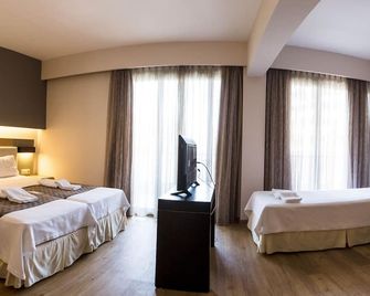 Philippos Xenia Hotel - Sérres - Camera da letto