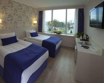 Walk In Hotel - Izmir - Habitació