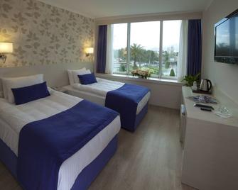 Walk In Hotel - איזמיר - חדר שינה