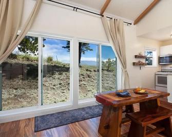 Beautiful Private Cottage - Waimea (Big Island) - Restaurant