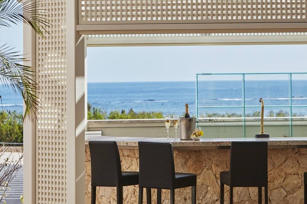 Hotel Seabreeze Coral, Miyakojima, 7/6 – 7/7