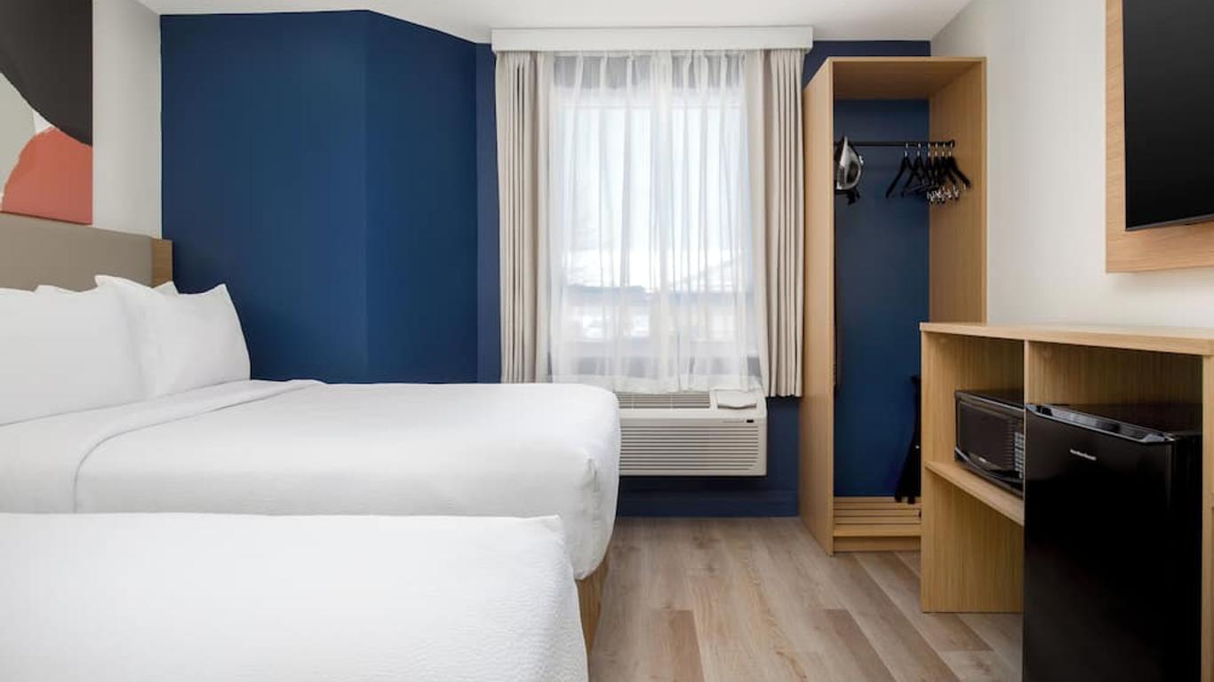 هوتل كارلينج فيو تورنتو إيربورت