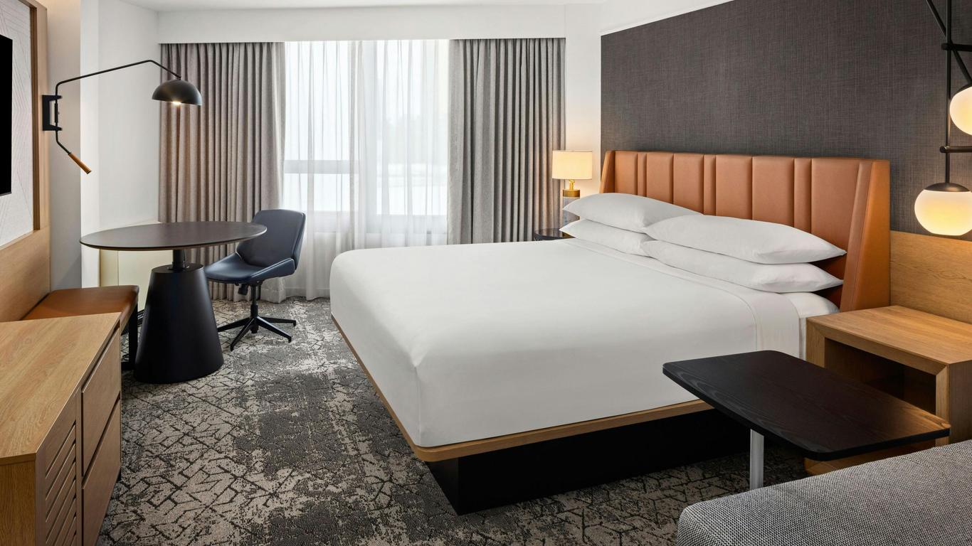 Sheraton Minneapolis Downtown Convention Center