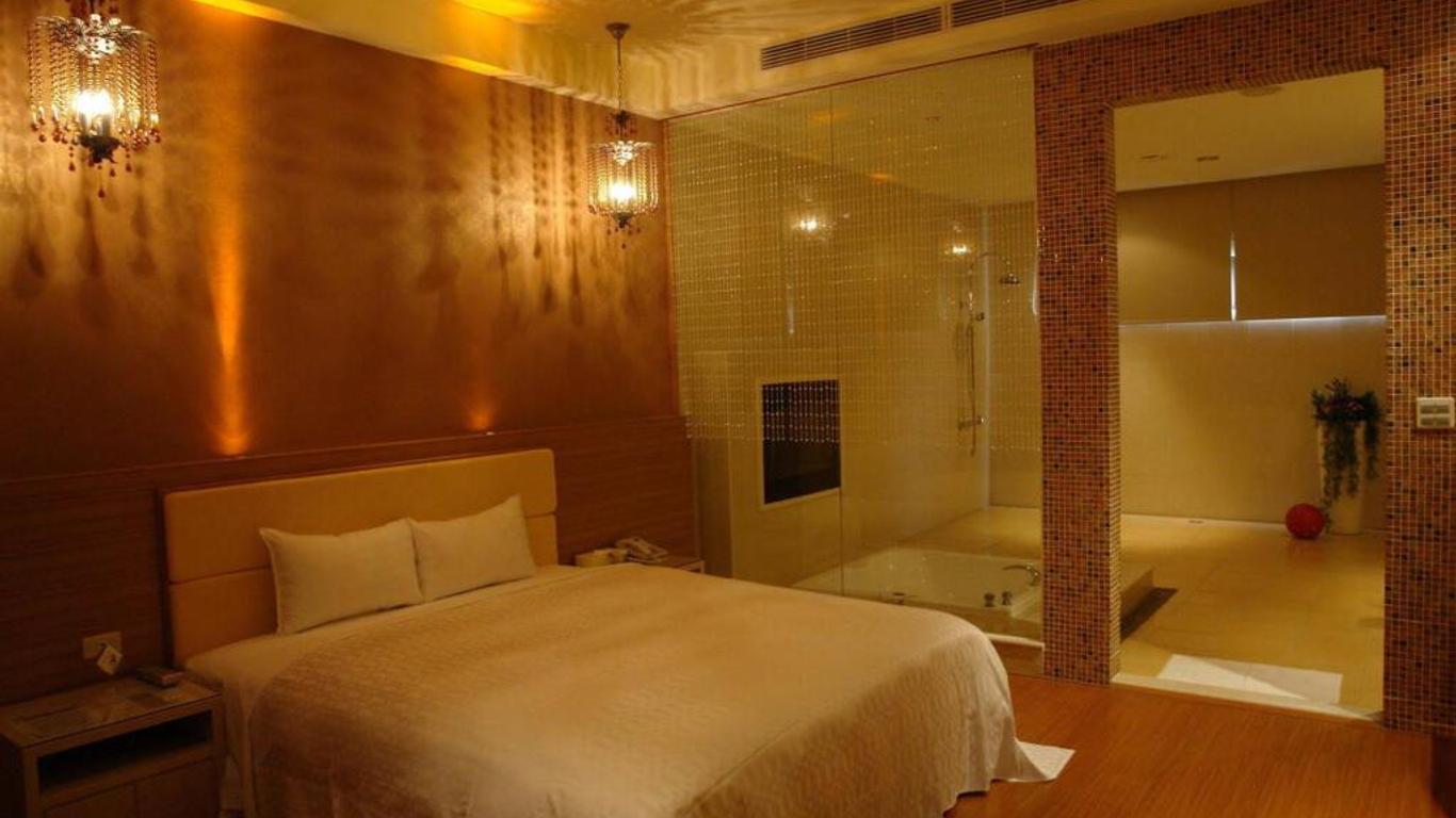 Qin Hai Motel