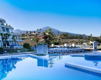 Hotel Spa La Quinta Park Suites - Santa Úrsula - Piscina