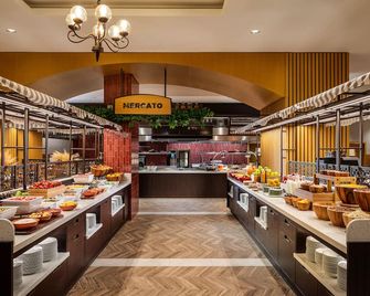 Hyatt Regency Pravets Resort - Pravets - Buffet