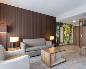Wyndham Garden Orlando Airport - Orlando - Living room