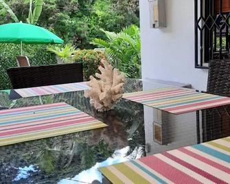 Reef Hills Residence - Au Cap - Patio
