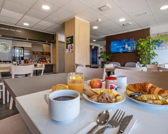 B&B HOTEL Niort Marais Poitevin Est - Niort - Restaurant