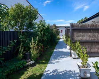 Clive - Hastings - Building