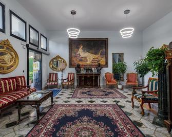 Hotel Giulietta e Romeo - Casal Palocco - Recepción