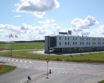 Motel X - Randers - Bygning