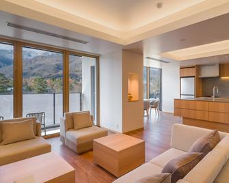 Hotel La Vigne Hakuba By Onko Chishin - Hakuba - Oturma odası