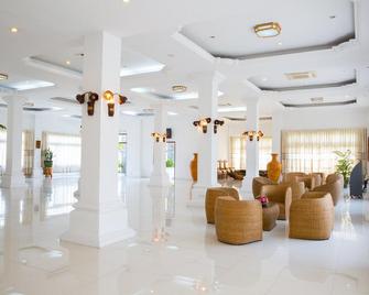 Kma Naypyitaw Hotel - Nay Pyi Taw - Lobby