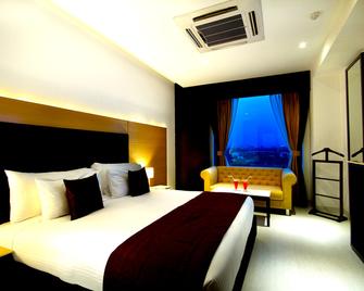 ذا فيرن ريزيدنسي شانديجاره - تشانديغاره - غرفة نوم