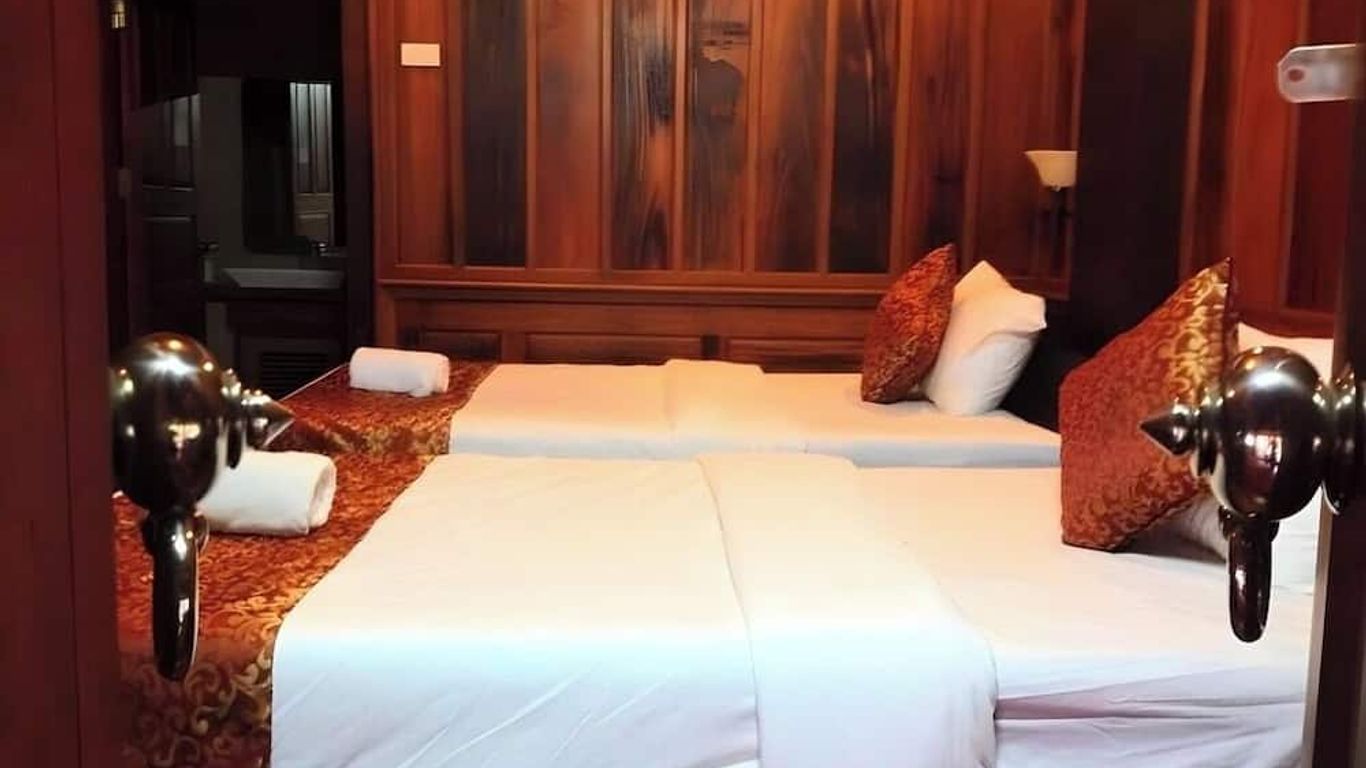 Wooden Charming Boutique Hotel