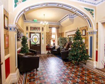 Trivelles Park Hotel - פרסטון - לובי