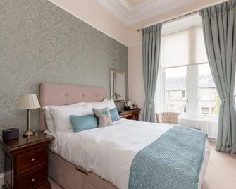 Victoria Square & The Orangery - Stirling - Bedroom
