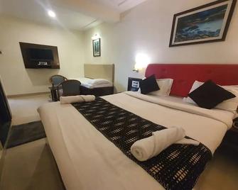 Hotel Silver Leef - Panchgani - Habitación