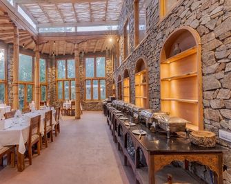 Organic Village Retreat - Hundar - Restaurant
