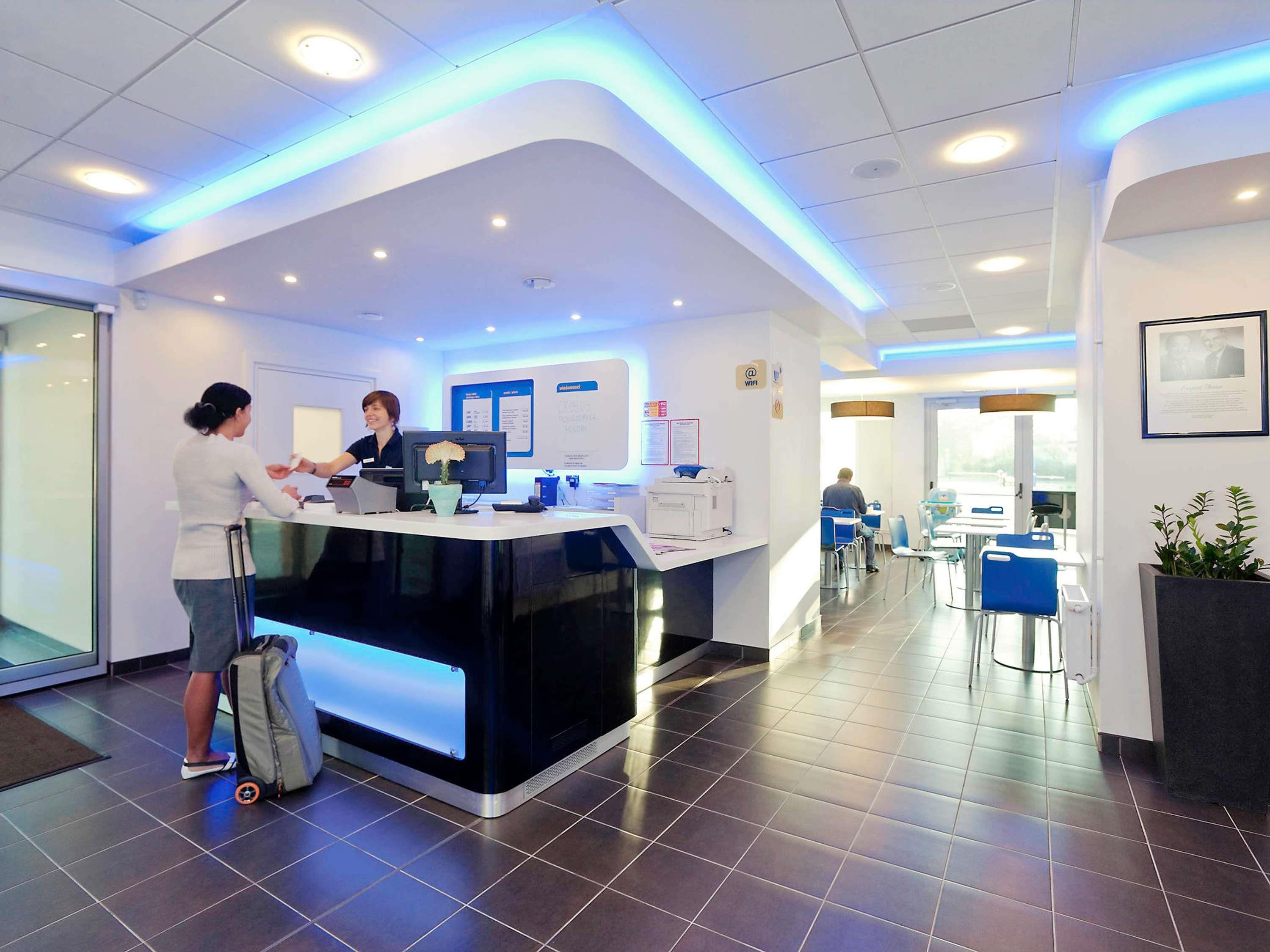 إيبيس بدجيت تورون