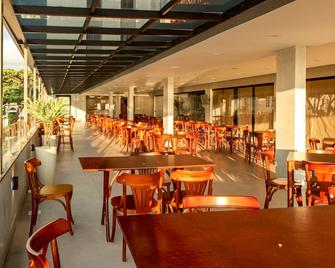 Ilhéus Praia Hotel - Ilhéus - Restaurace