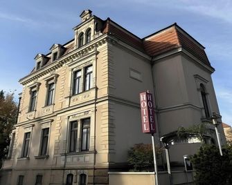 Hotel Villa Noel am Hauptbahnhof - Dresde - Edificio