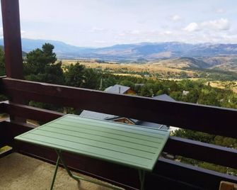 Appartement aux Pieds des Pistes - 에느 - 발코니