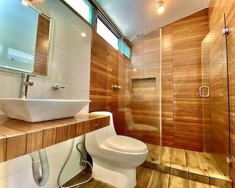 Art & Design Loft, 2 Private Jacuzzis, Pool, Terrace And Grill! - Cuernavaca - Badkamer