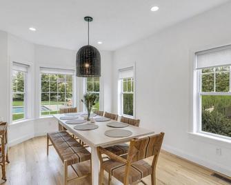 Beautiful Southampton Home Minutes from Beaches, Nature Preserve, Golf... - Southampton - Restaurante