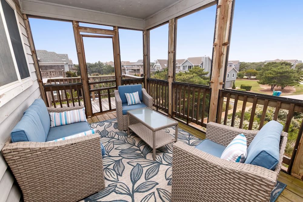 Oceanfront, Ocean Views, Sun Decks, Clos - Duck - Balcón