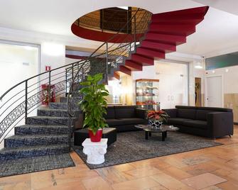 Hotel Plaza - Torino - Reception
