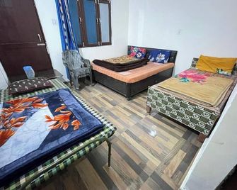 호텔 라마 팰리스 - 케다르나트 - 침실