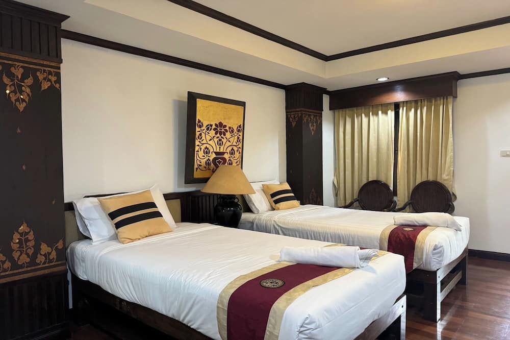 رويال بينج جاردن آند ريزورت