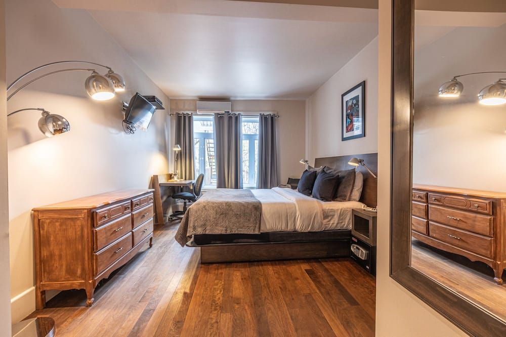 Petit Hôtel - Café Krieghoff - קוויבק סיטי - חדר שינה