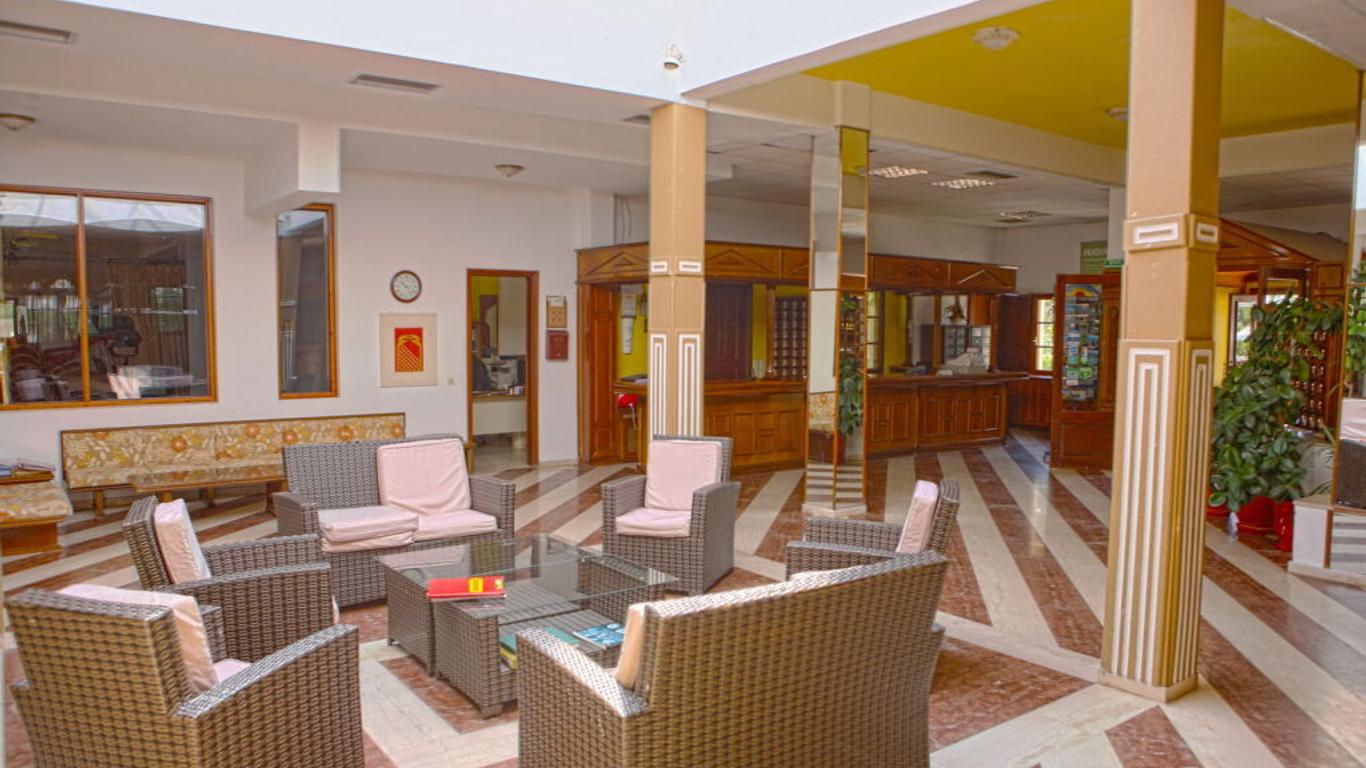 Pasiphae Hotel