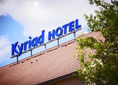 Kyriad Lyon Est - Saint Bonnet De Mure - Saint-Bonnet-de-Mure - Building