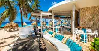 Plaza Beach Resort Bonaire - Kralendijk - Patio