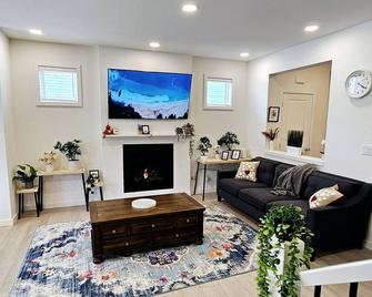 Brand New Seaside Home in Royal Bay - Colwood - Living room