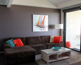 Mariners Resort Kings Beach - Caloundra - Wohnzimmer