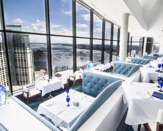 Hilton Niagara Falls/Fallsview Hotel & Suites - Niagara Falls - Restaurant