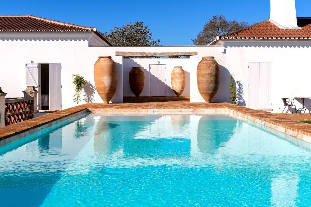Cenoura-Brava Villas & Suites. - אבורה - בריכה